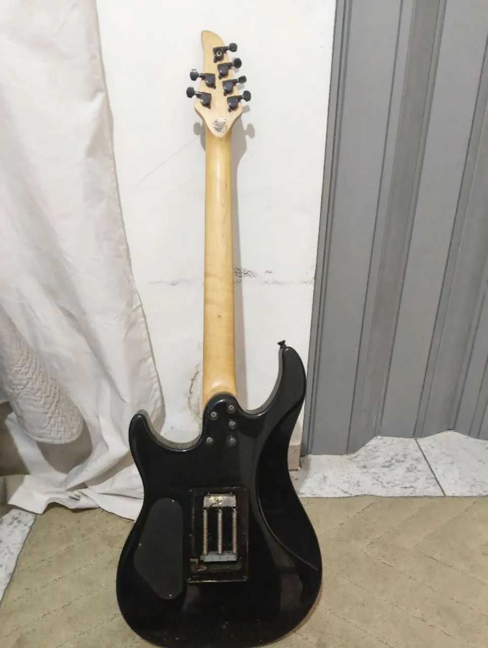 Guitarra Tagima vulcan  - Foto 2