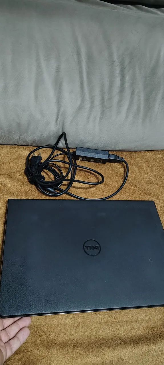 note book Dell 15 série 3000  1 tera de HD i3 
