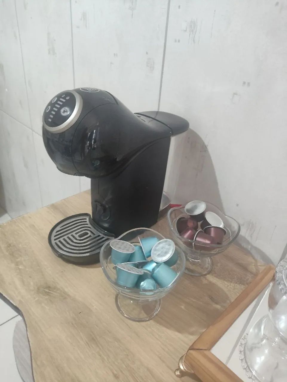 Cafeteira dolce gusto plus