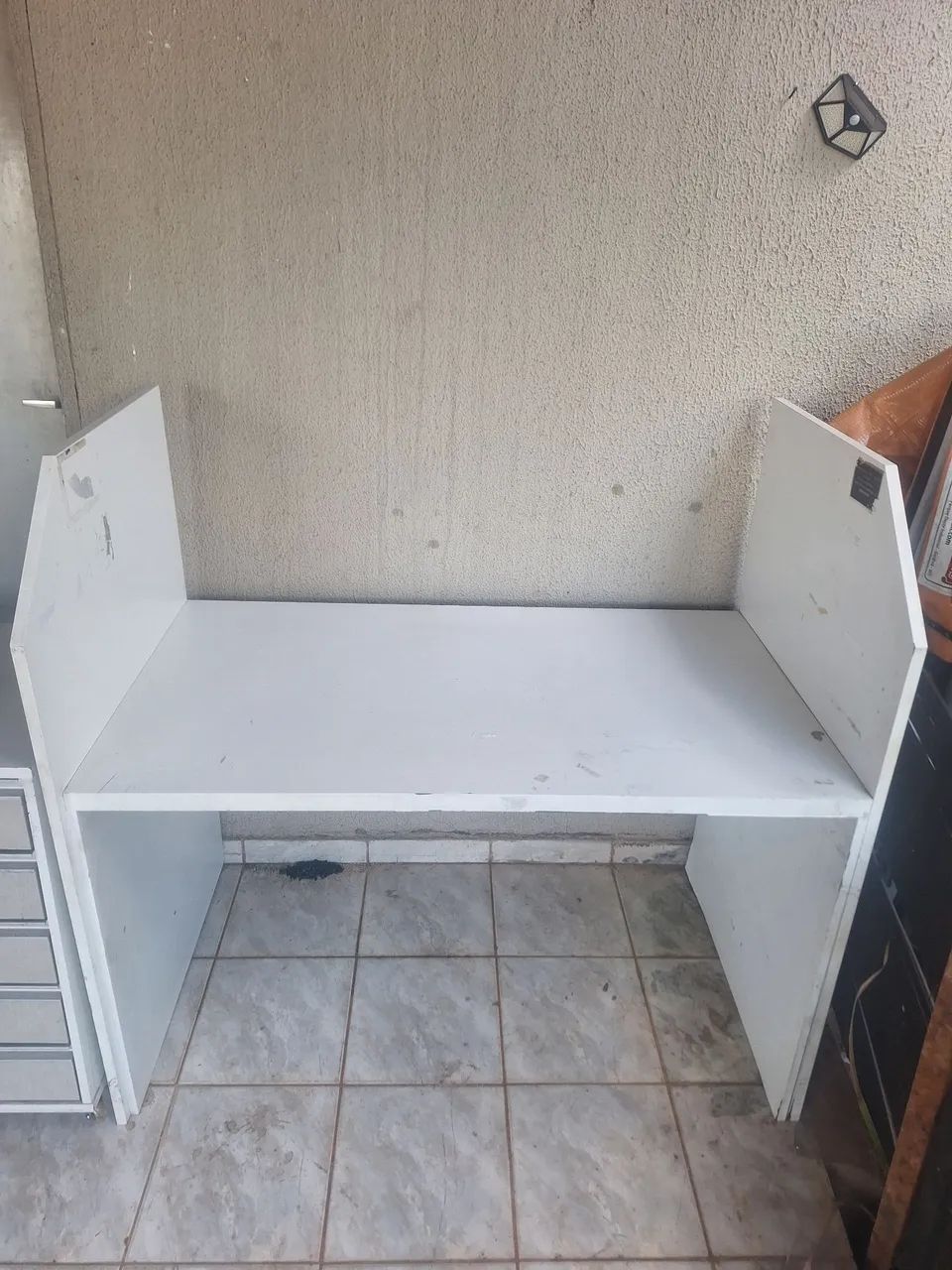 Mesa de Escritorio com Gavetas - Foto 4