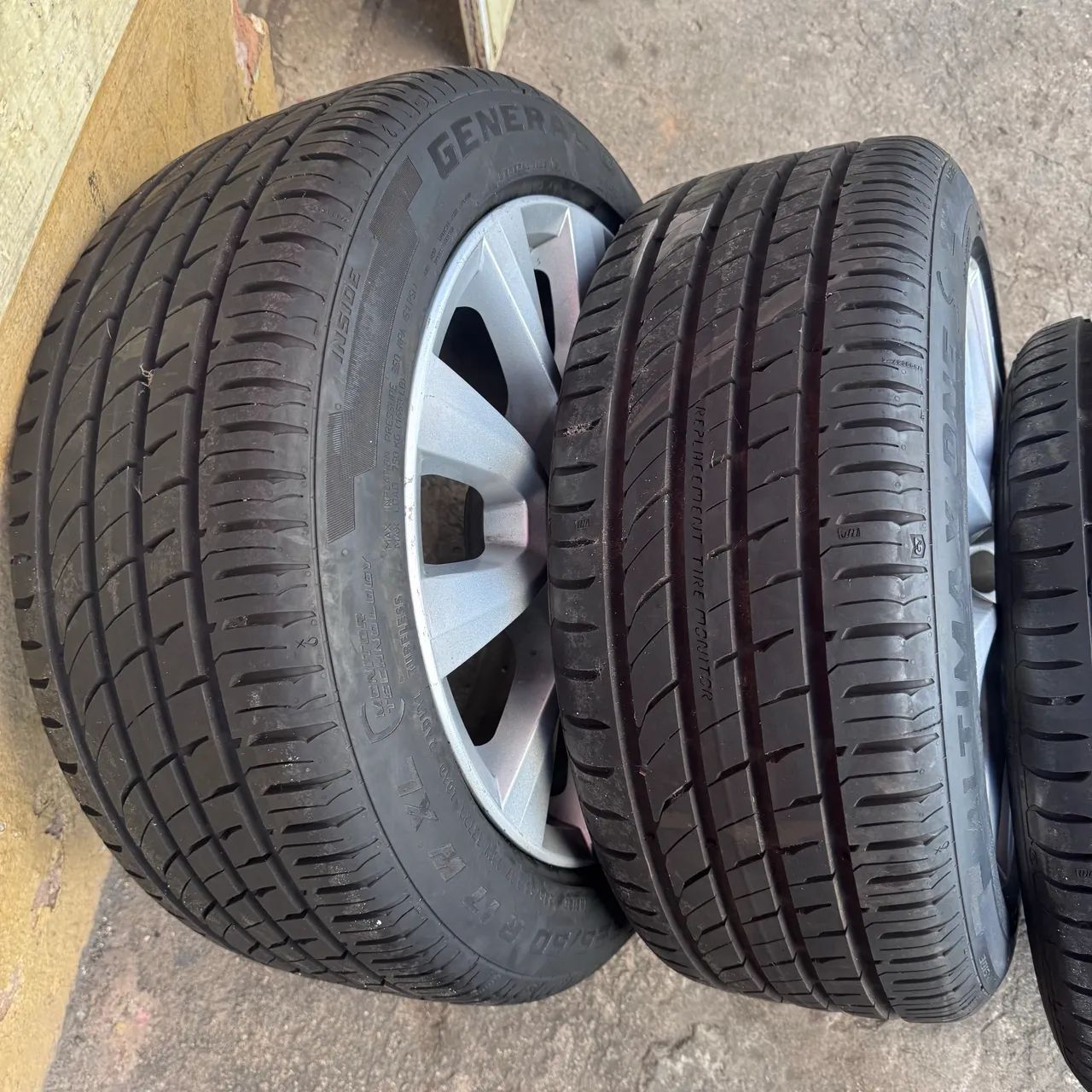 Rodas 17 Com 4 Pneus - Foto 5