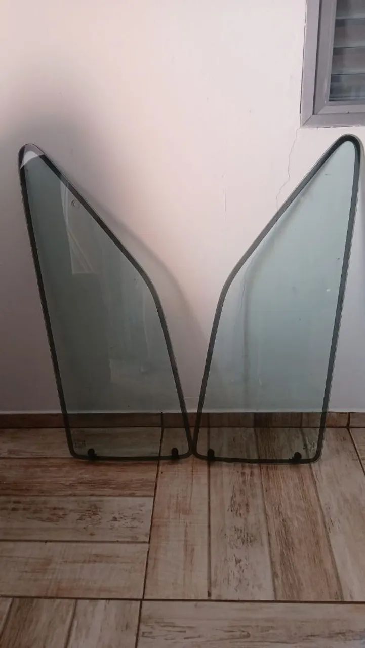 Vidro lateral basculante 