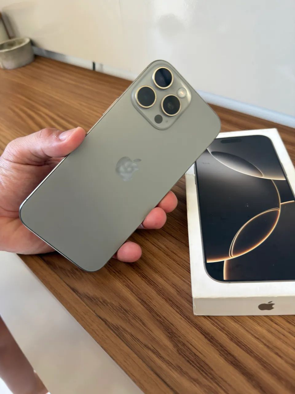 iPhone 16 Pro Max 256GB - Foto 2