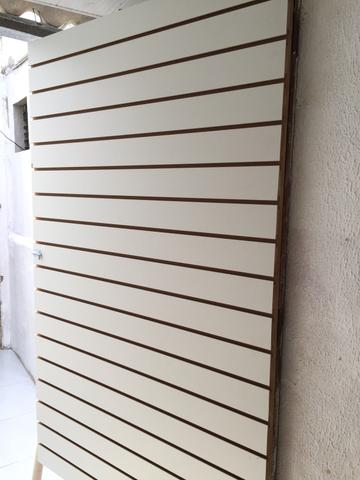 Painel para comércio Largura 1.12 x 1.83 altura