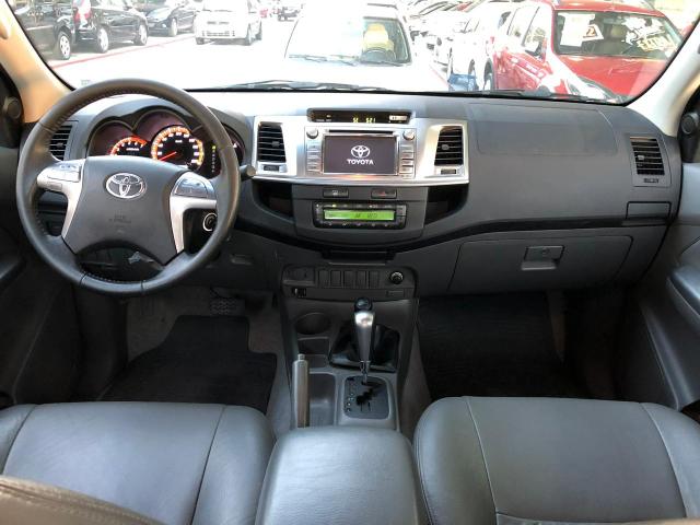 Hilux SRV 4x4 Flex Automático - 2015 /2015 - Novíssima - Aceito Troca. Financio - Foto 16