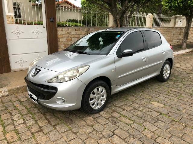 Peugeot XR ano 2009, 1.4 completo