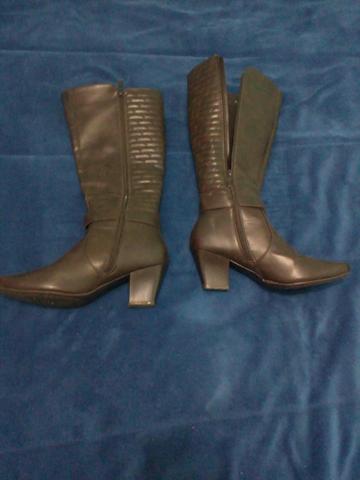 Bota feminina - Foto 3