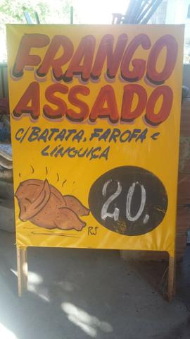 Placa cavalete frango assado