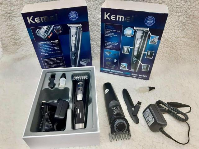 Máquina de Cortar Cabelo KEMEI Km-1628 Professional