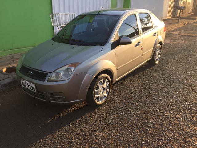 Fiesta sedan 1.0 completo - Foto 4