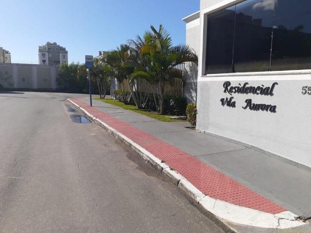Apartamento com 2 dormitórios - Condomínio Vila Aurora em Jardim Limoeiro