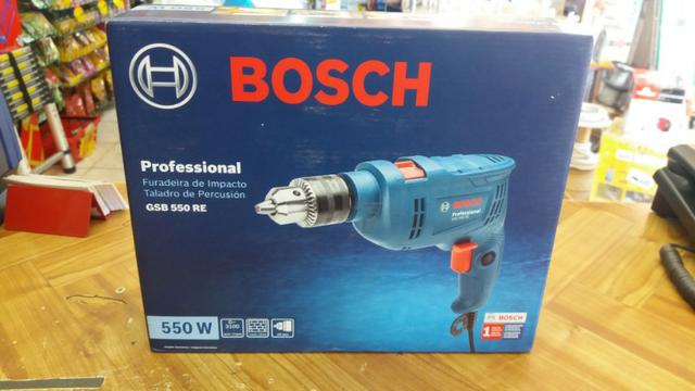 Furadeira bosch 1/2 550w R$200,00 a vista novo sem uso com garantia - Foto 3
