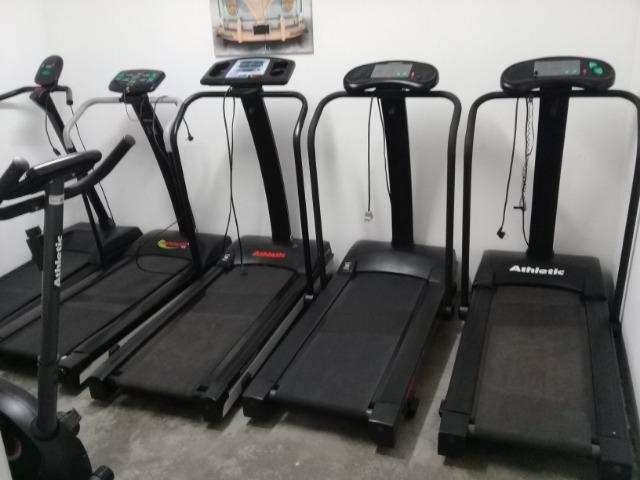 Esteiras marca atletic semi novas