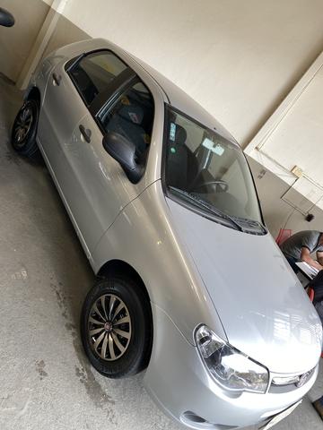 Palio economy apenas 59 mil km completo, abaixo da fipe