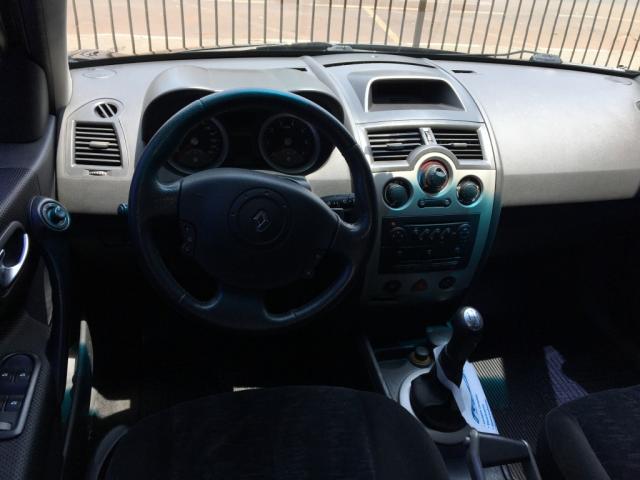 RENAULT MEGANE GRAND TOUR DYNAM. HI-FLEX 1.6 16V - Foto 4