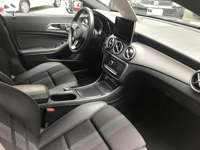 Mercedes-benz cla 200 2017/2018 1.6 cgi flex 7g-dct - Foto 4