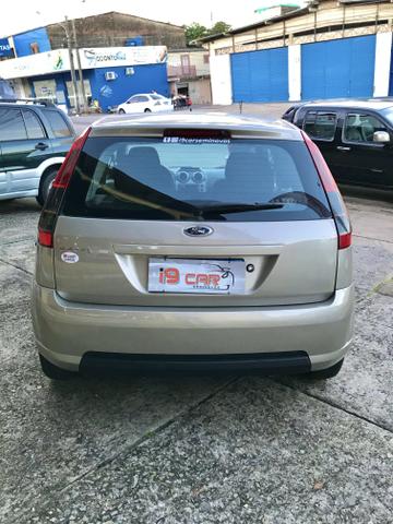 Ford Fiesta Hatch 1.0 2014 - Completo - Foto 5