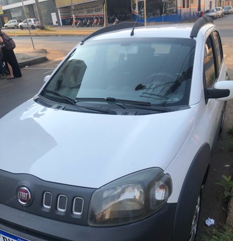 FIAT UNO 1.4 COMPLETO 2014