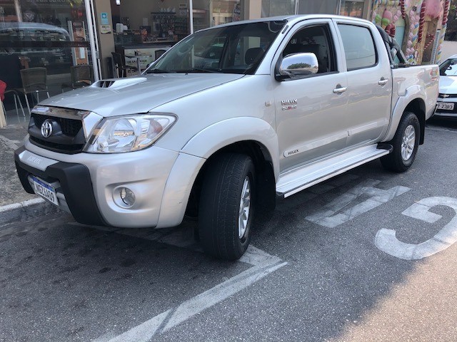 HILUX CD 4X4 DIESEL