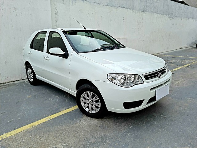 FIAT PALIO CELEBRATION 1.0 EVO