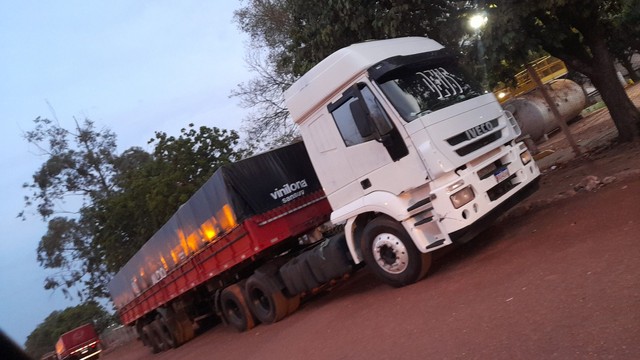 VENDO OU TROCO IVECO TRELADO NA LS POR AGIO DE CAMINHÃO
