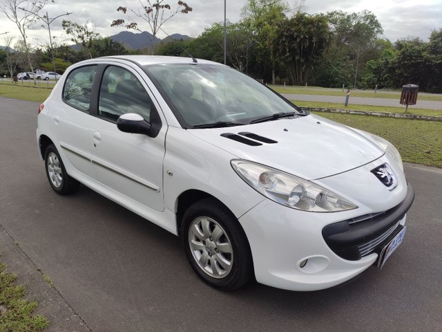 PEUGEOT 207 1.4