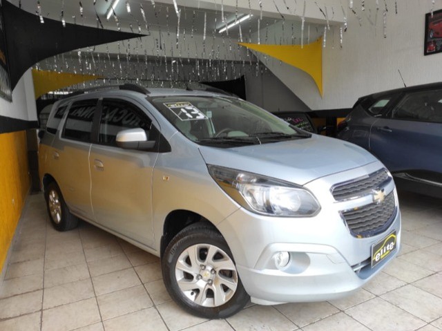 CHEVROLET SPIN LTZ 1.8 16V FLEX COMPLETA 7 LUGARES FINANCIA E TROCA