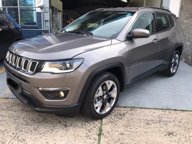 JEEP COMPASS LONGITUDE COM PACK PREMIUM