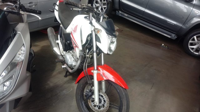 TITAN 150 COMPLETA