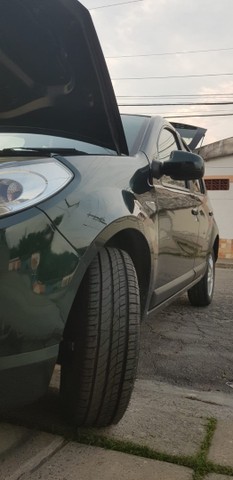 SANDERO COMPLETO 2010 1.6