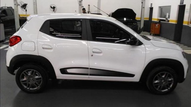 RENAULT KWID INTENSE 2019 MODELO 2020