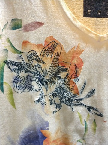 Camiseta Gola V Calvin Klein - Foto 5