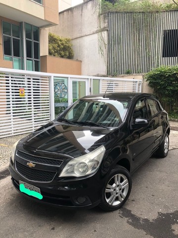 CHEVROLET AGILE LTZ 1.4 COM BANCOS DE COURO