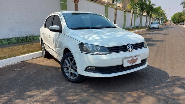 VOYAGE 2014/2014 1.6 MI HIGHLINE 8V FLEX 4P MANUAL