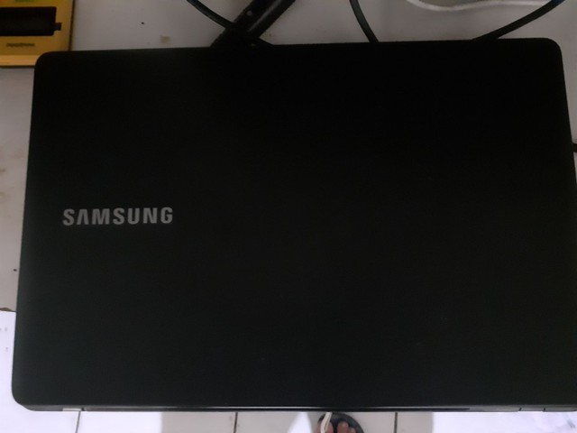 Samsung E34 NP300E5L-KF1BR: Tela Full HD, RAM DDR4, i3 6ªG<br><br> - Foto 5