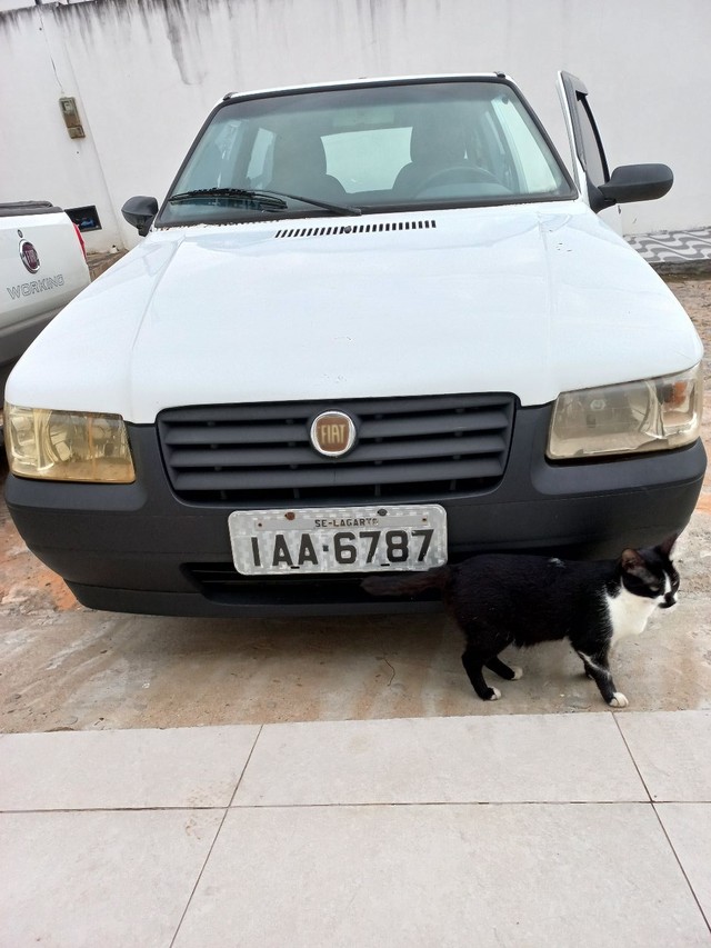 Fiat uno 2006 básico 