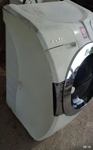 Máquina de lavar roupas Miller lavar e seca