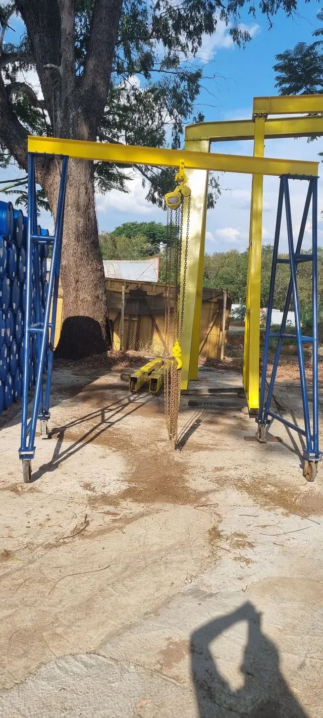 Porticos p/ 3 toneladas com talha manual de 2 ton - Foto 4