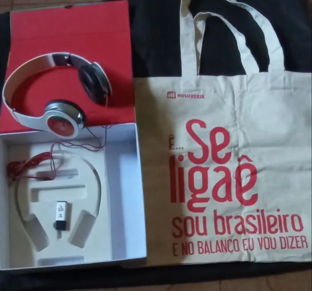 FONE DE OUVIDO , PENDRIVE BOLSA- CAIXA BRINDE GRUPO "SELIGAÊ" - Foto 2