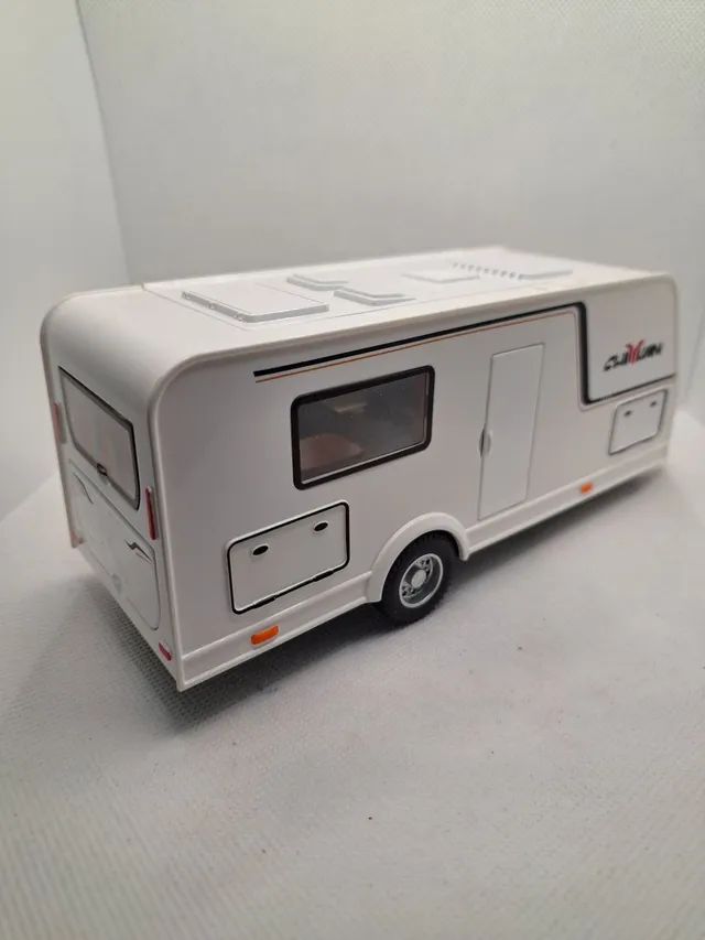 Miniatura Audi RS6 Avant + Trailer - Escala 1/43 - Foto 3