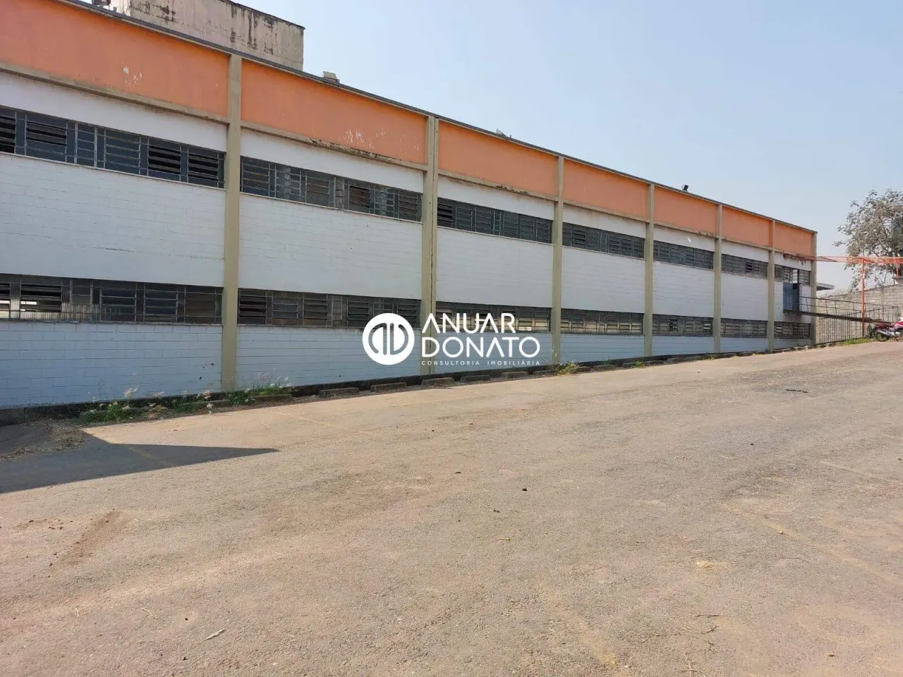 Camargos - Galpão para aluguel na Anuar Donato