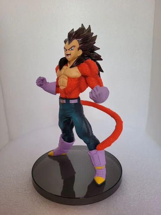 Vegeta Super Saiyan 4 Branpresto