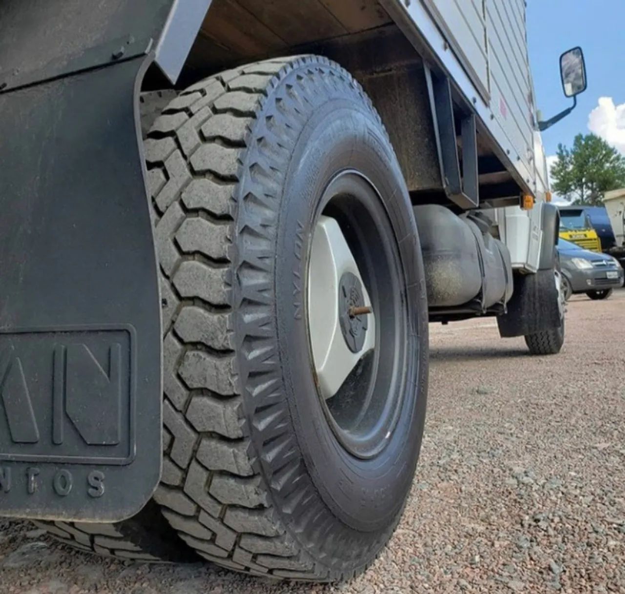 MB 710 bau ano 2012 - Foto 5