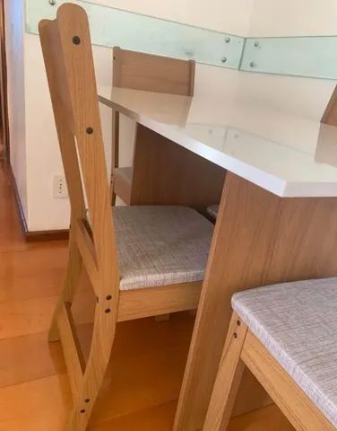 Mesa nova com 4 cadeiras assento estofado  - Foto 3