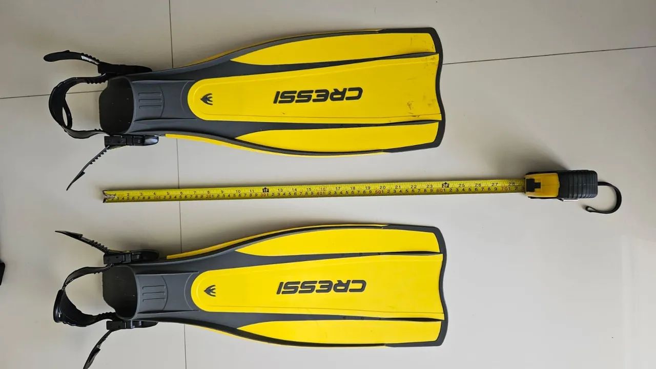 Nadadeiras, Máscaras e Snorkel de Mergulho - Foto 2