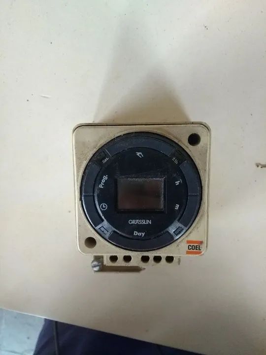 Temporizador luzes e fachadas