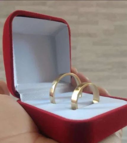 Par de aliança em moeda Antiga reta 4mm
