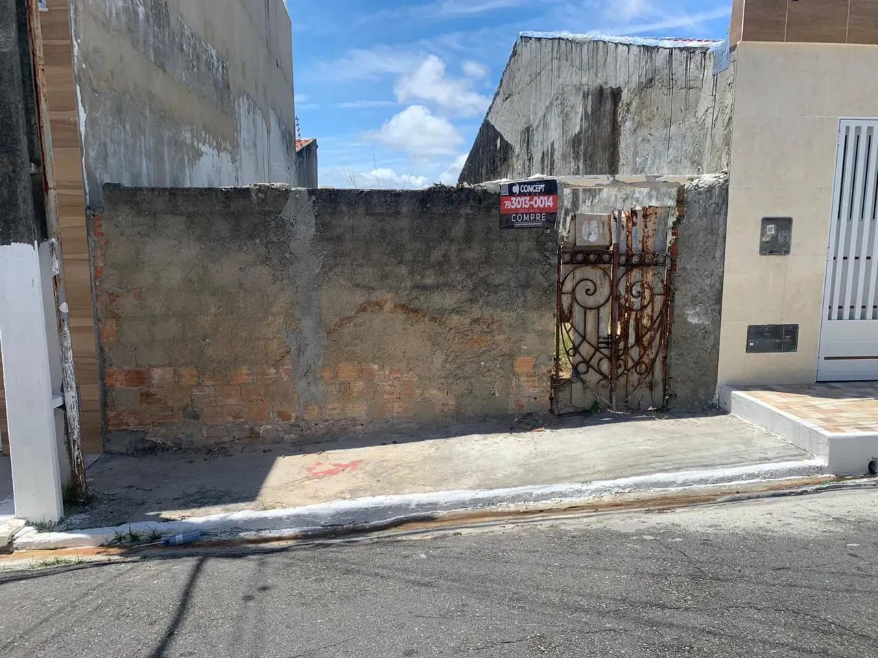 ^ Lote de terreno no cirurgia- 102327