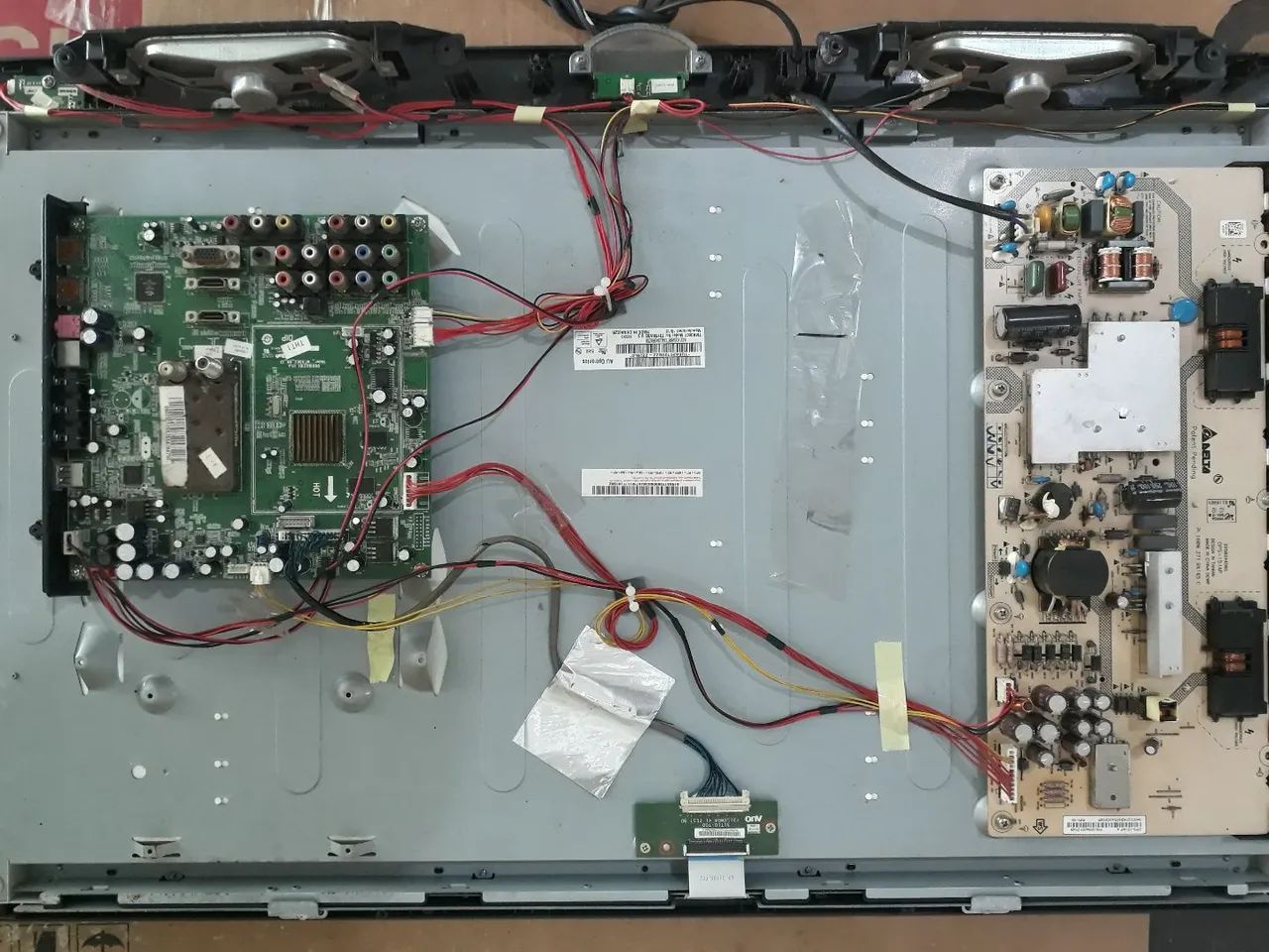 TV HBUSTER ( PEÇAS e CARCAÇA )