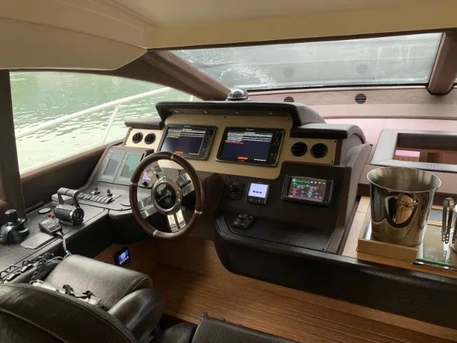 Azimut 70 ano 2014 - ÚNICO DONO - Foto 9